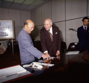 与广东省电力公司的互联互通启动仪式 (1979年)